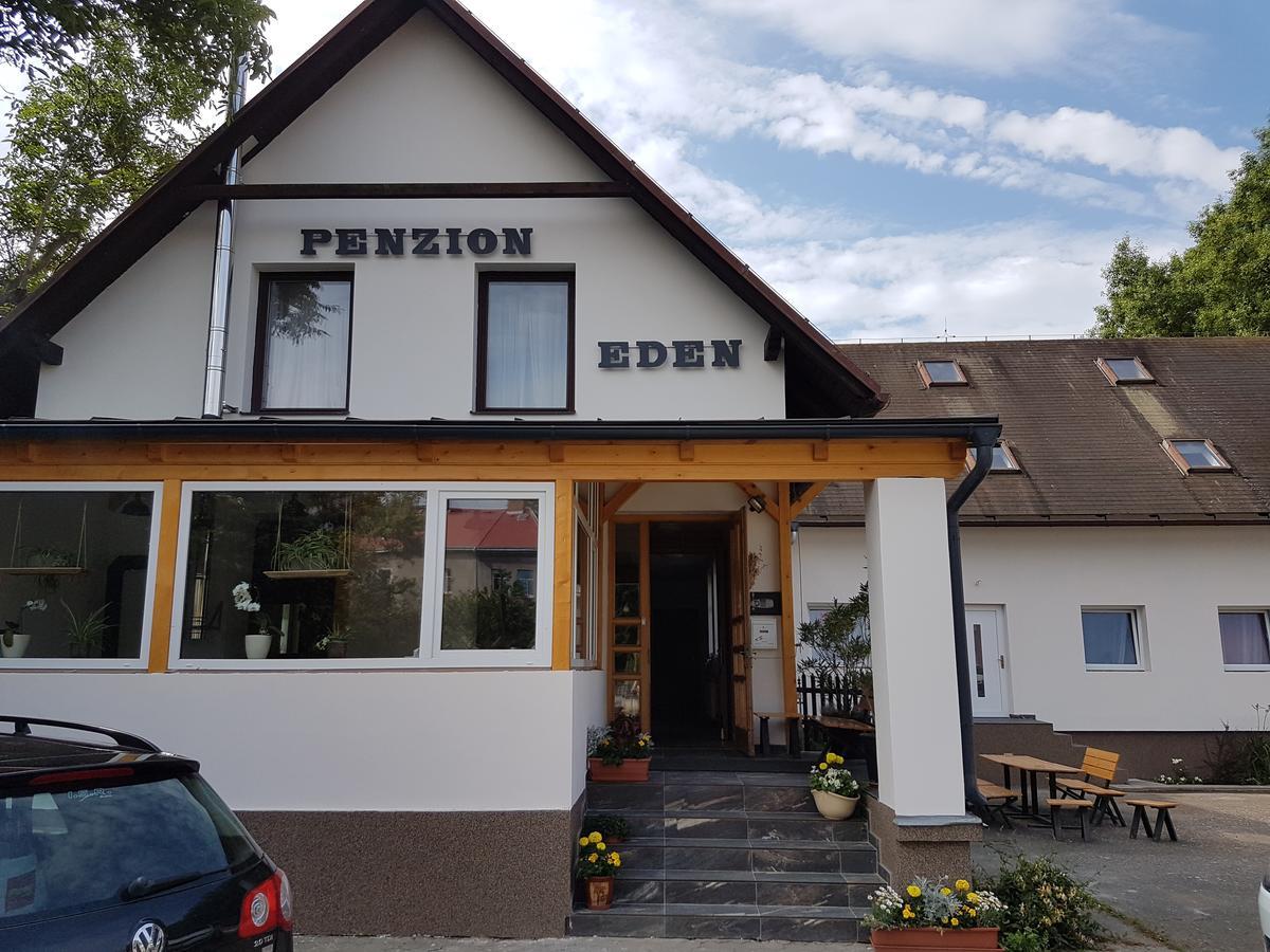 Penzion Eden Turnov Bagian luar foto